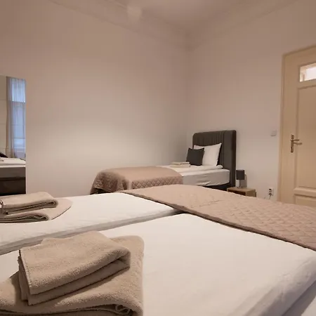Apartment Sweet House Republic *