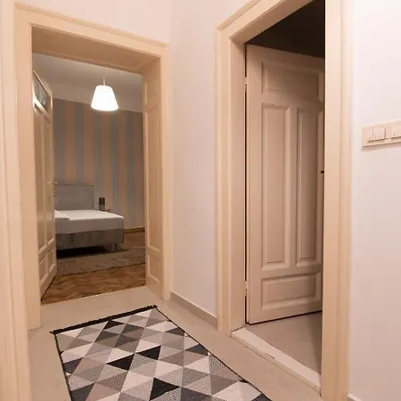 Sweet House Republic Apartment