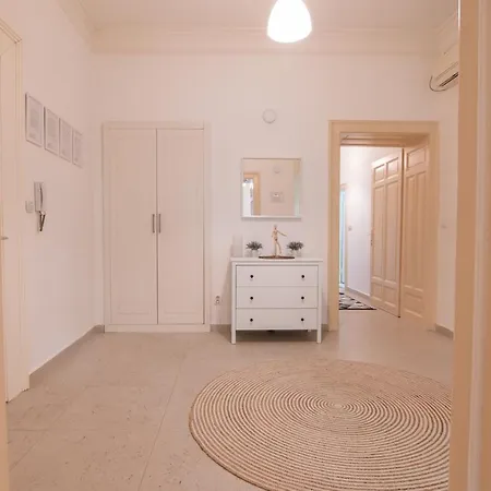Apartment Sweet House Republic *